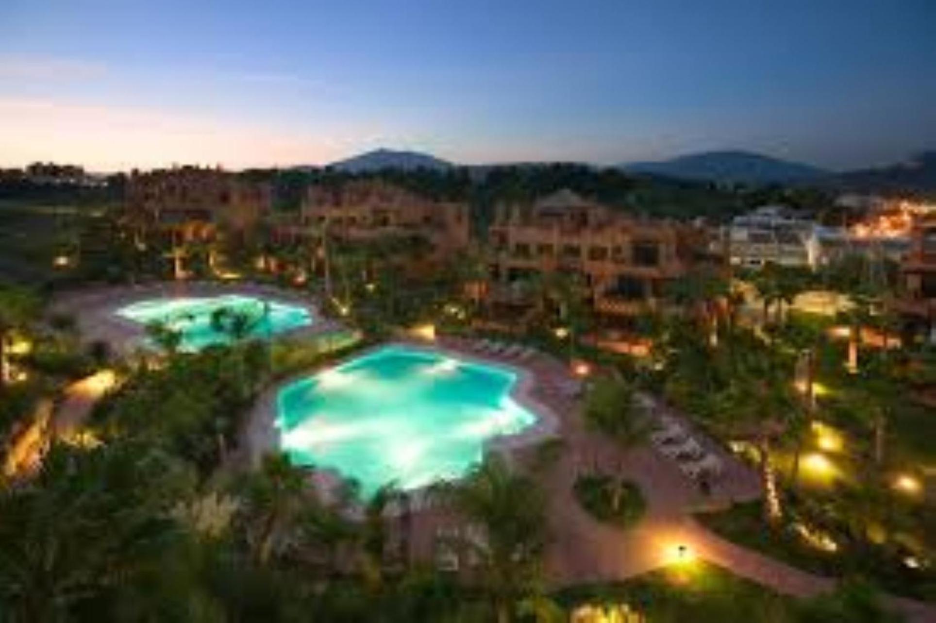 Aloha Hill Club Lluxury 5 Star Golf Resort Near Puerto Banus And Marbella Luaran gambar